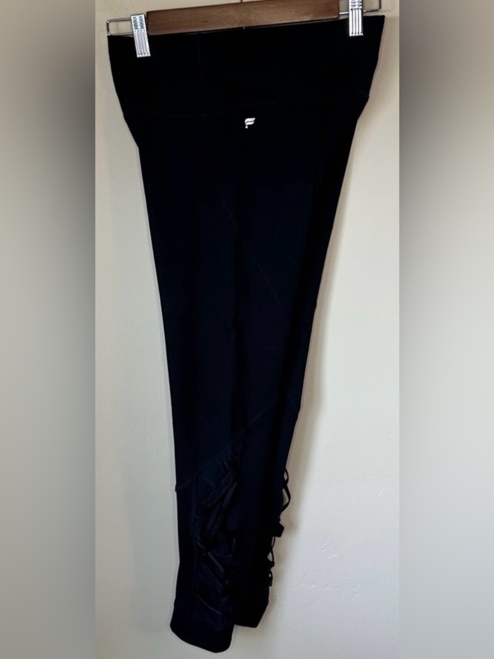 Fabletics XS Black Powerhold High‑Waisted Latrice Mesh Leggings•Sculpt & Stretch